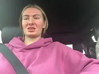 Alyssa_rhoades webcam model stream image