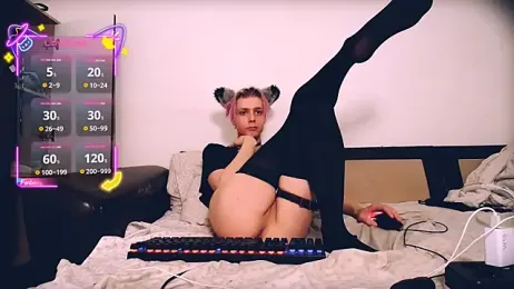 Littlepinkcat webcam model stream image