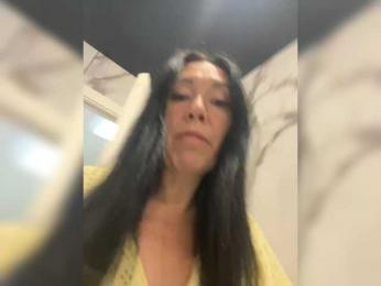 TRULIULIUSHA webcam model stream image