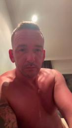 Ry333 webcam model stream image