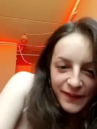 RoliNika22 webcam model stream image