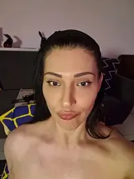 AryaSummersReal webcam model stream image