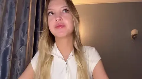 ChloeDivin webcam stripchat model stream image