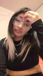 EroMiauEro webcam model stream image