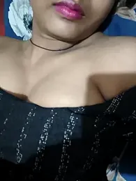 RAYI_Queen_2 webcam model stream image