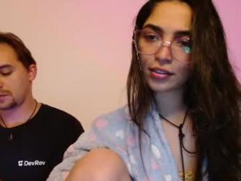 ooluchyferoo webcam model stream image