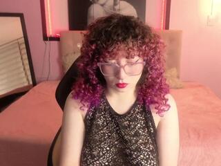 Andromeda Cute webcam model stream image