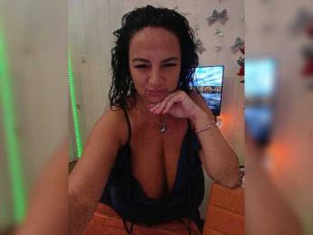 Lana73 webcam model stream image