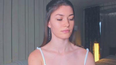 AlbertaHelley webcam model stream image
