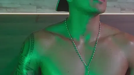 aaron_bolt webcam stripchat model stream image