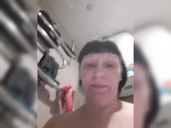 Zlykaa webcam model stream image