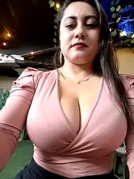 Oryk___ webcam model stream image