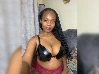 Curvy-maxy9 webcam model stream image