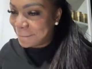 miss-mian webcam model stream image