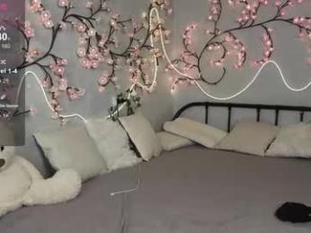 kris_mon webcam model stream image