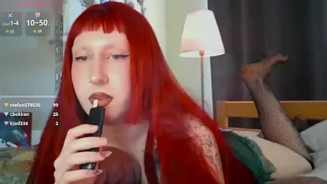 lia_grl webcam model stream image