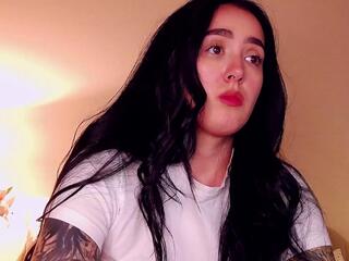 Zoe Niickels webcam model stream image