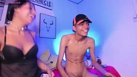 candyandmarilyn webcam model stream image