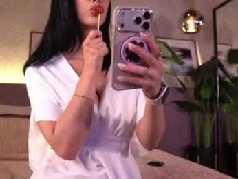 ellediane webcam chaturbate model stream image