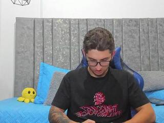 Calvin Hunter webcam model stream image