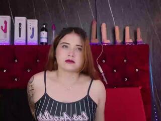 Cony Hathaway webcam model stream image