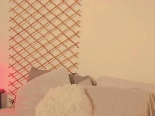Lana Robles webcam model stream image