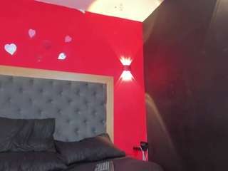 yayahilton webcam model stream image
