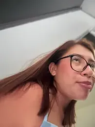 sara_calderon webcam model stream image