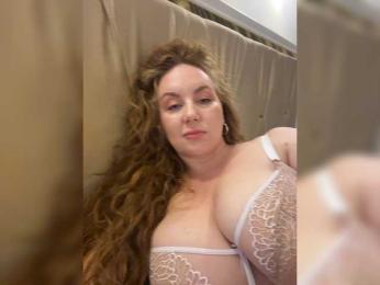 cherryygirl webcam model stream image