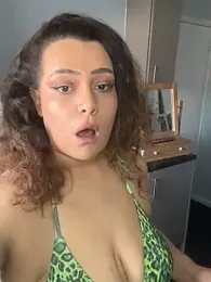 BubblesLovexox webcam model stream image