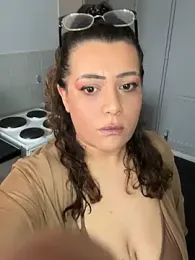 BubblesLovexox webcam model stream image