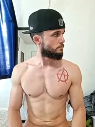 Paidbat webcam model stream image