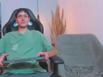 sam_restwood webcam model stream image