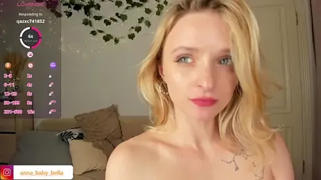 anna_baby_bella webcam model stream image