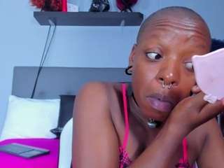 coco-kiiss webcam model stream image