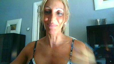 cari_guerrera webcam model stream image