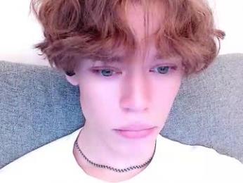 pawclaw webcam model stream image