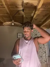 Axel_black10 webcam model stream image