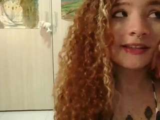 merida-red webcam model stream image
