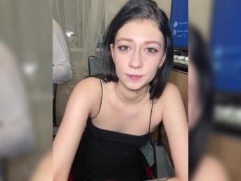 LuckyStar webcam bongacams model stream image