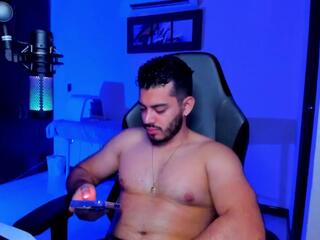 Bruno Oconer webcam model stream image