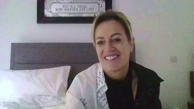 Milfshake227 webcam model stream image