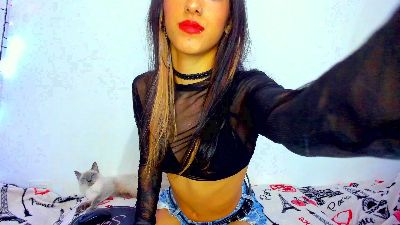 Kuromiless webcam model stream image