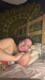 Georginamoorr webcam cam4 model stream image