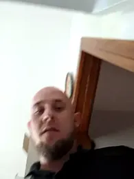 Fury22_ webcam model stream image