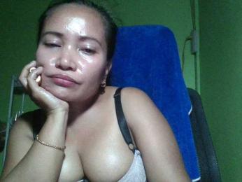 emmannuele webcam model stream image
