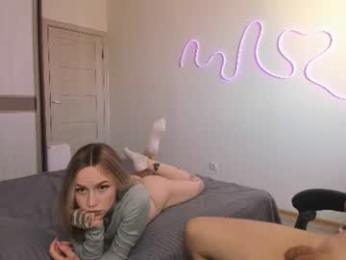 hello_kittykk webcam model stream image
