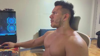 DominicVeins webcam model stream image