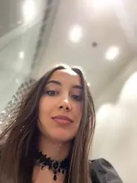 ICrazyOneIRL webcam model stream image