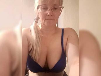 Sweetie454 webcam model stream image